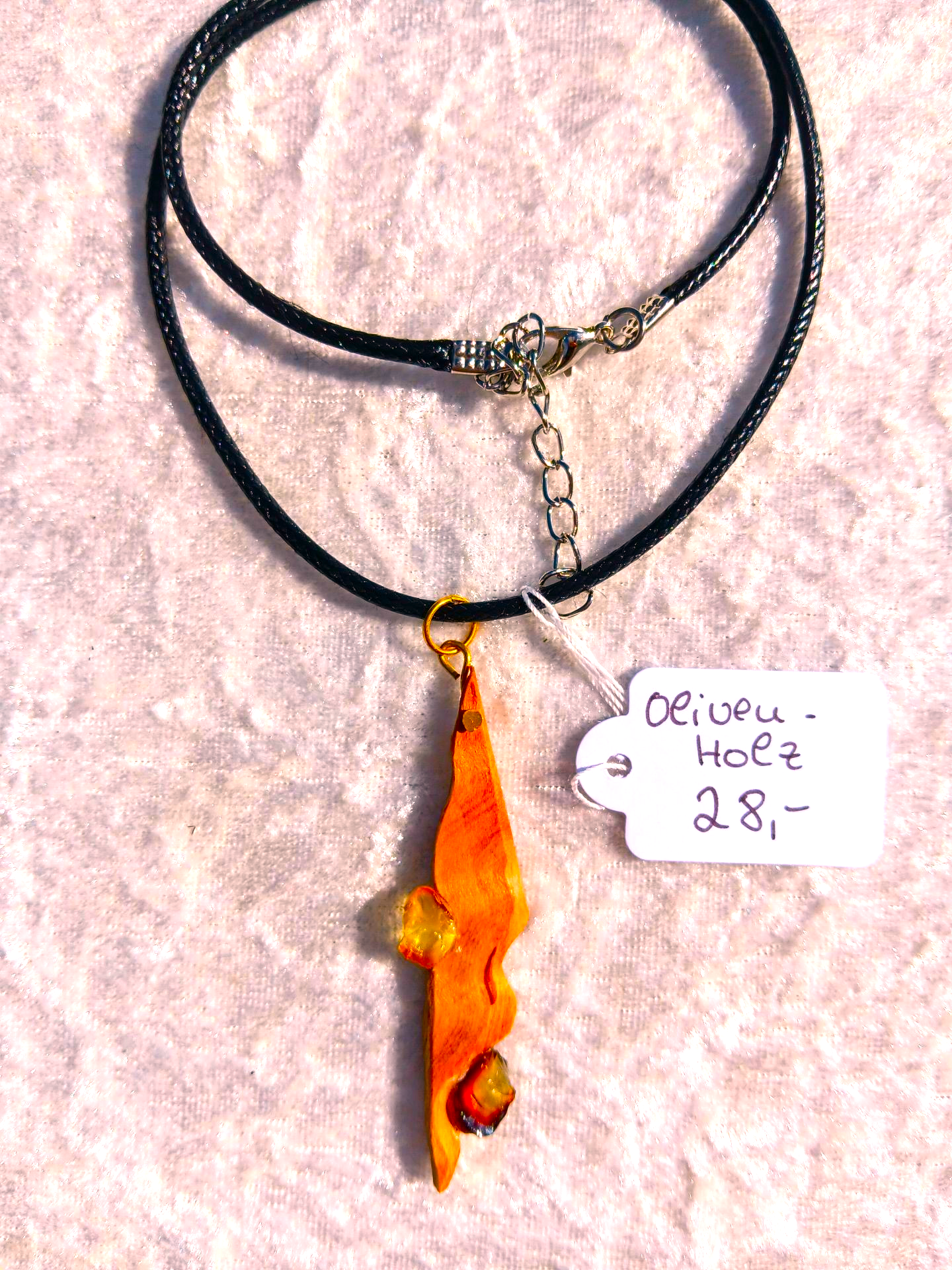 Kette mit Olivenholz